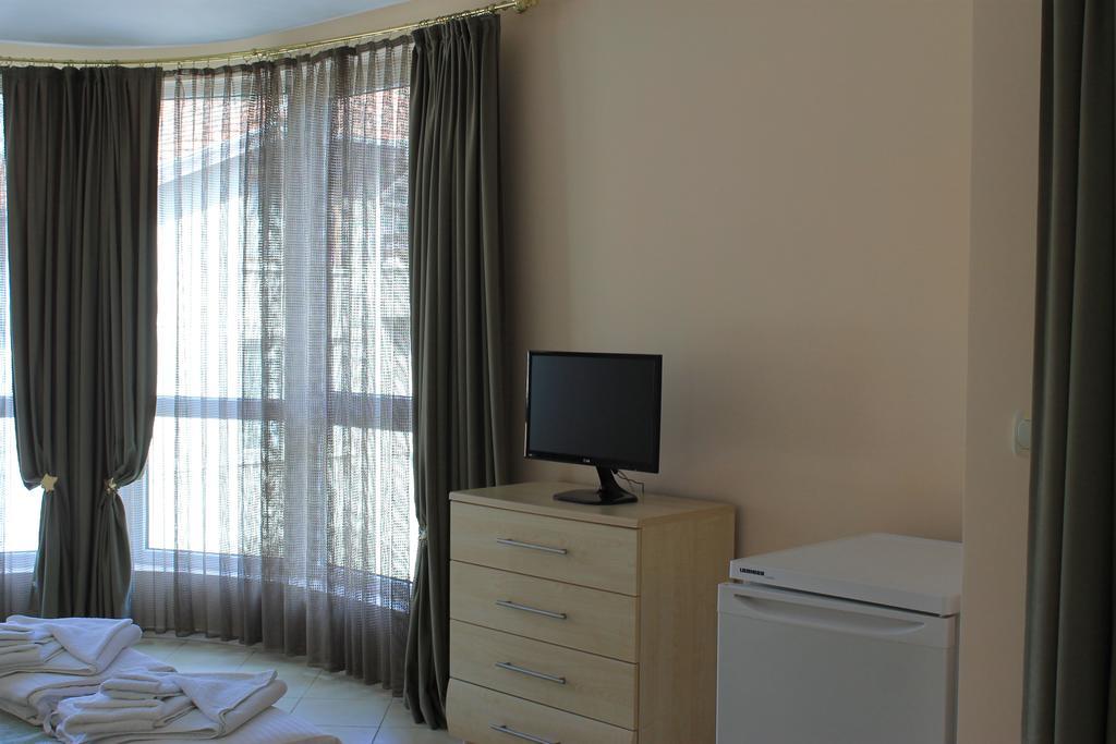 Stela Guest House Tsarevo Quarto foto