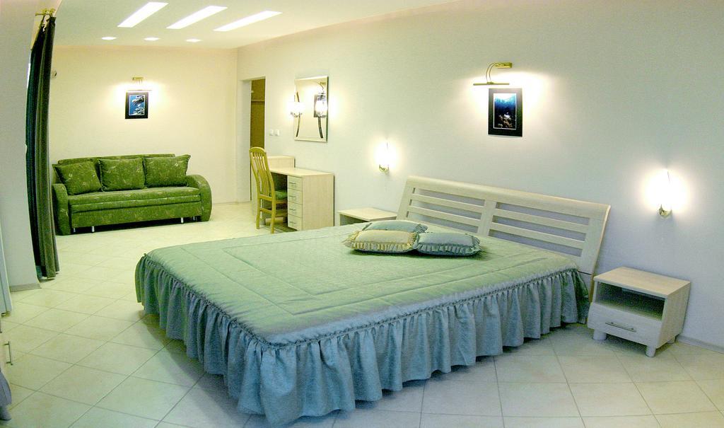 Stela Guest House Tsarevo Quarto foto